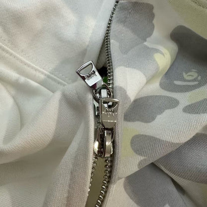Campera Bape City Camo Tiger Shark Blanca