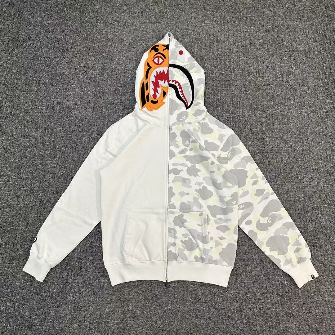 Campera Bape City Camo Tiger Shark Blanca