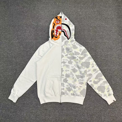 Campera Bape City Camo Tiger Shark Blanca