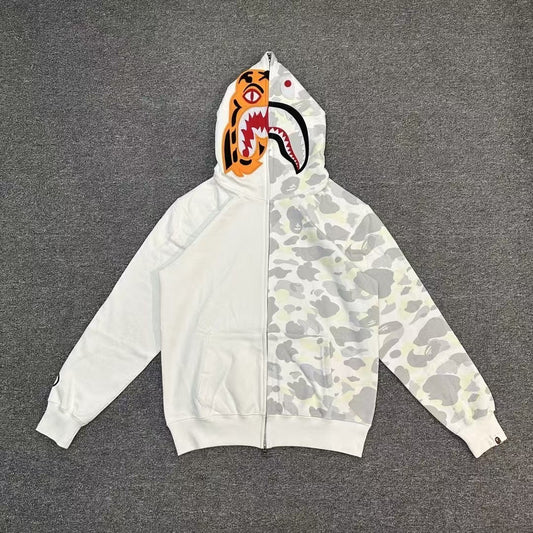 Campera Bape City Camo Tiger Shark Blanca