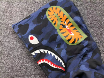 Campera Bape Color Camo Shark Full Zip Negro Azul