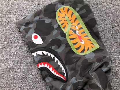 Campera Bape Color Camo Shark Full Zip Negra