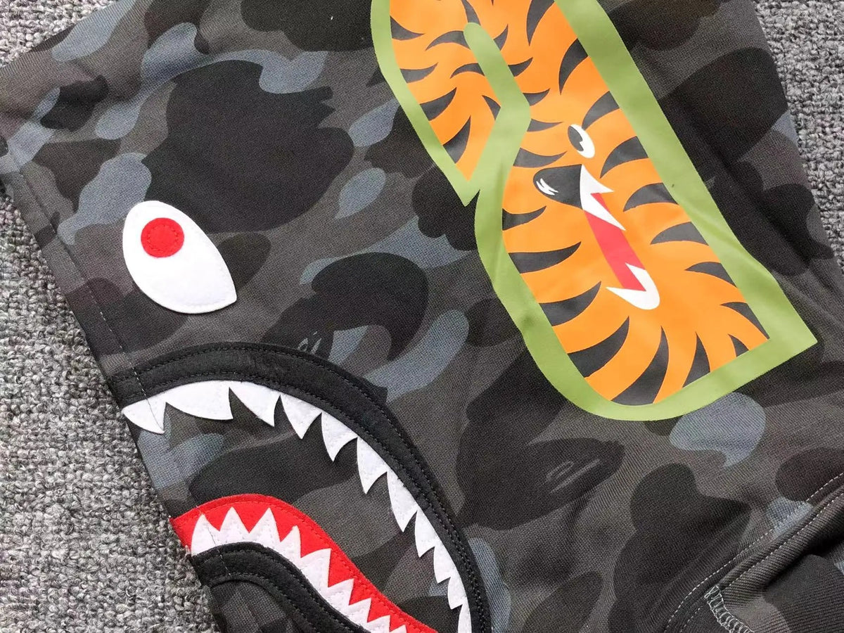 Campera Bape Color Camo Shark Full Zip Negra