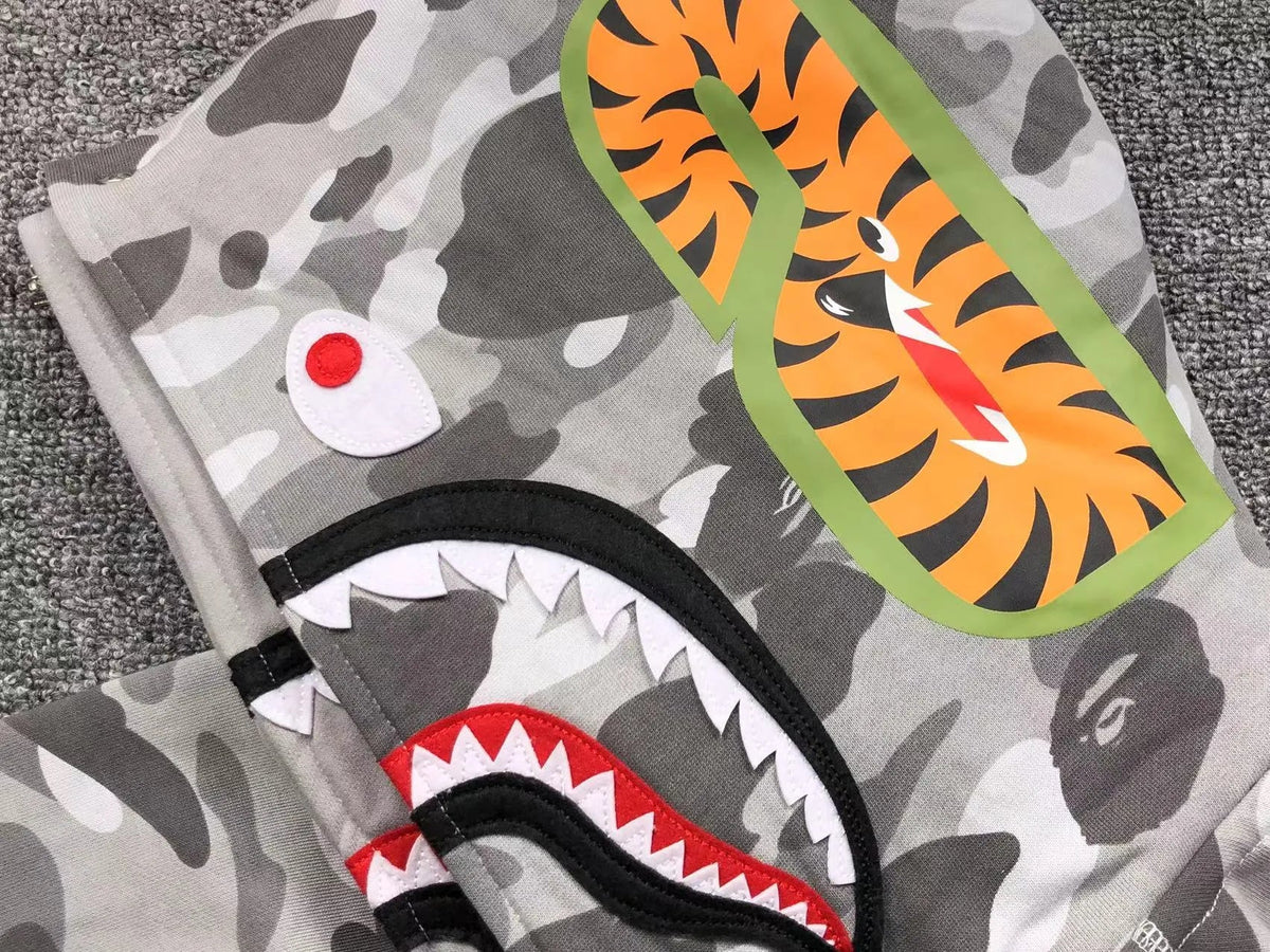 Campera Bape Color Camo Shark Wide Full Zip Double Gris