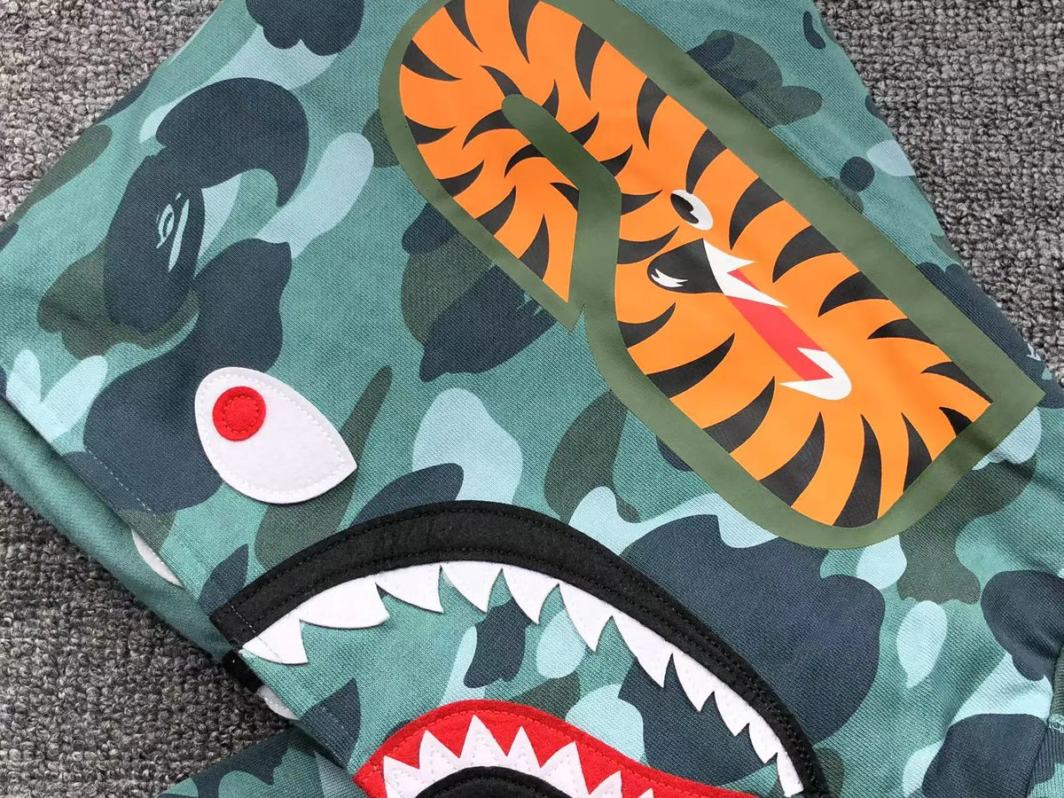 Campera Bape Color Camo Shark Wide Full Zip Double Verde