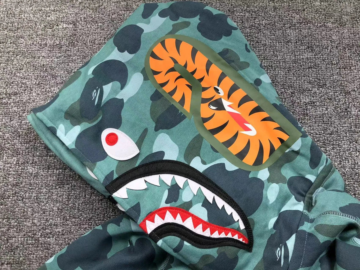 Campera Bape Color Camo Shark Wide Full Zip Double Verde