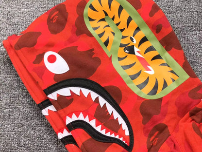 Campera Bape Color Camo Shark Double Roja