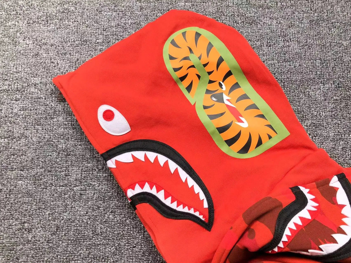 Campera Bape Color Camo Shark Double Roja