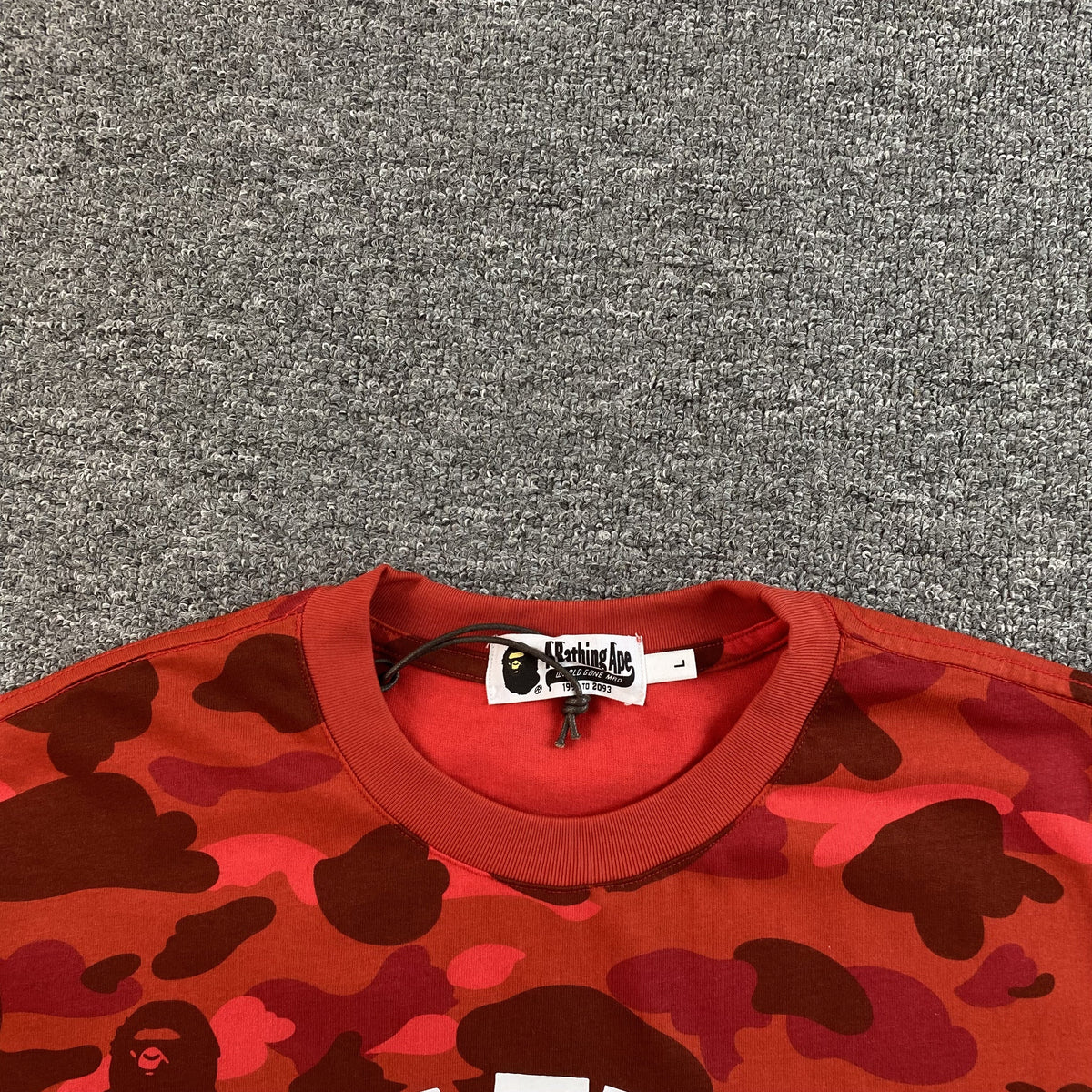 Remera Bape Color Camo Roja