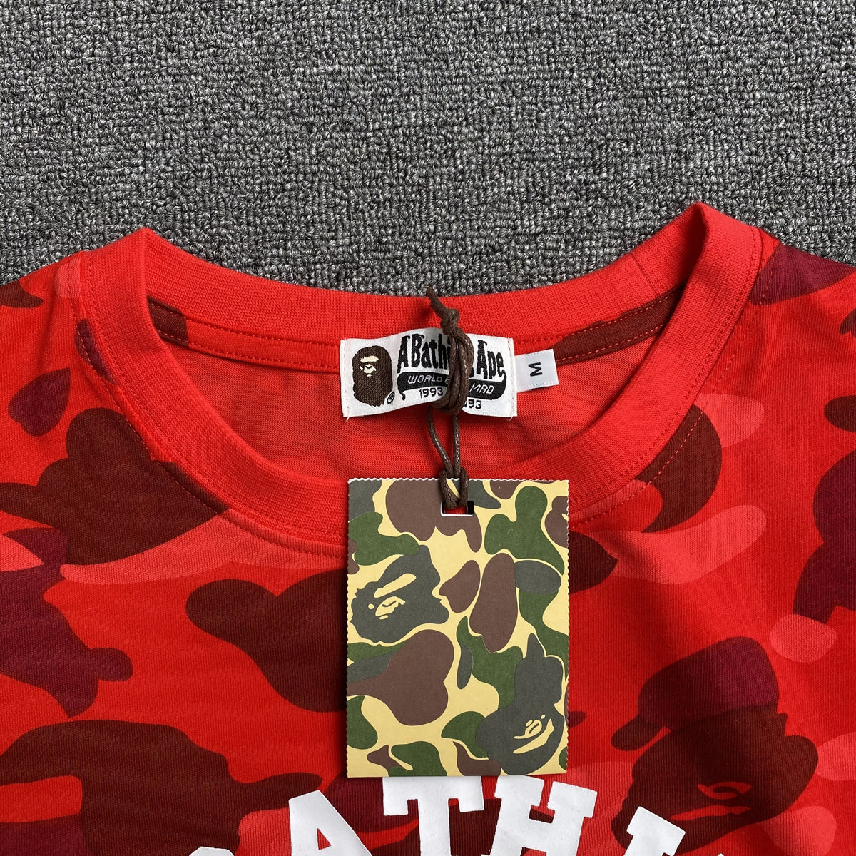 Remera Bape Color Camo Roja