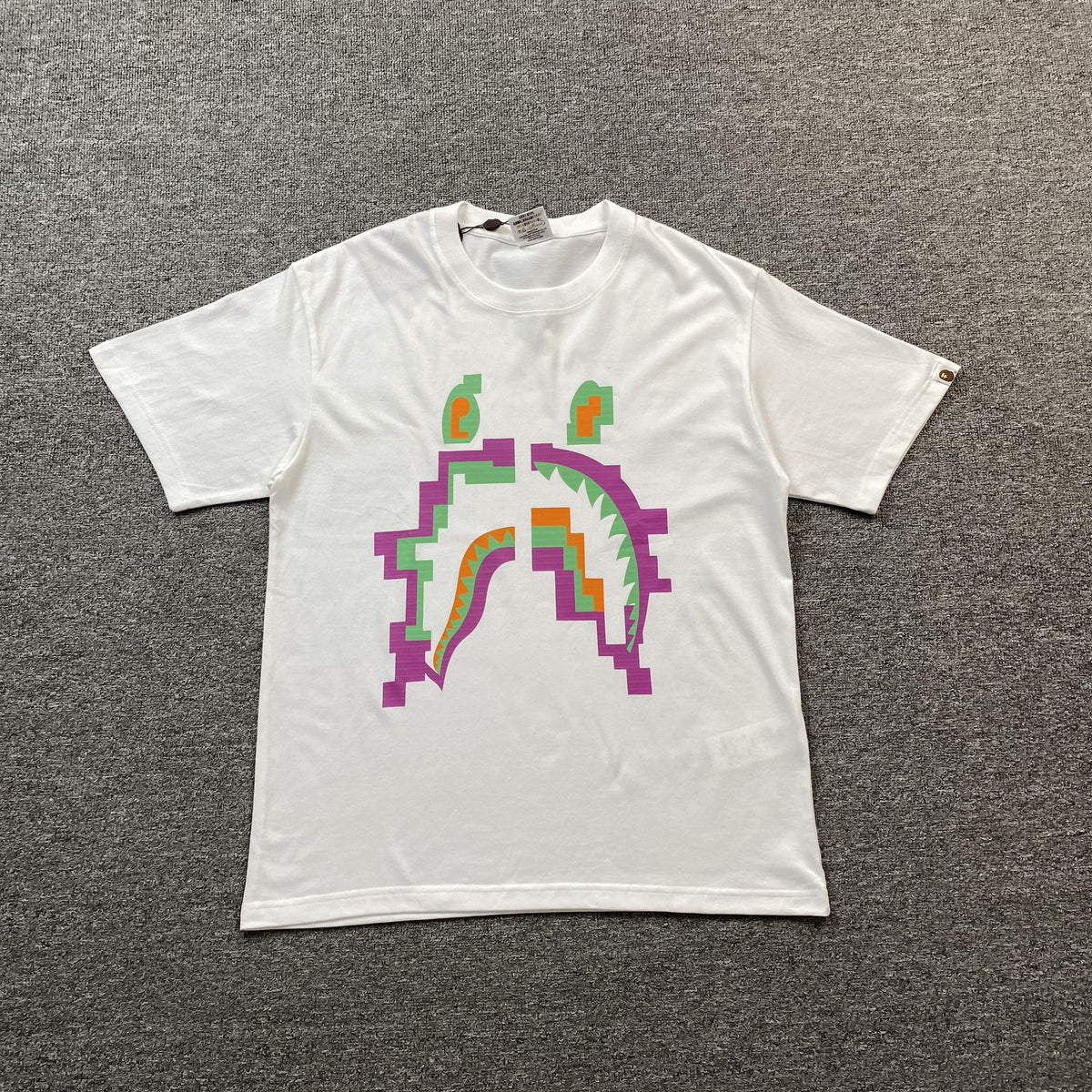 Remera Bape Digital Shark Blanca