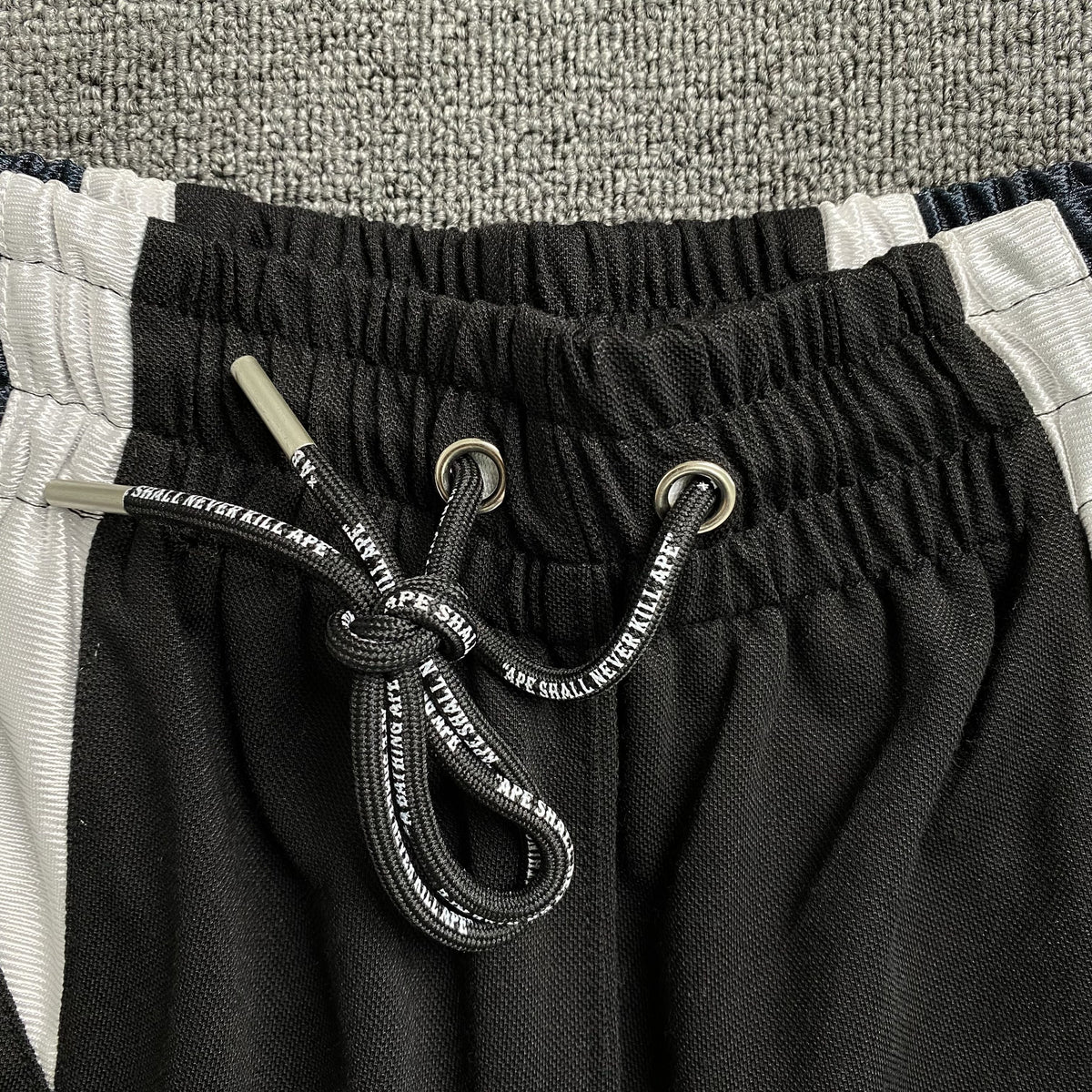 Short Bape Multi Logo Soccer Negro