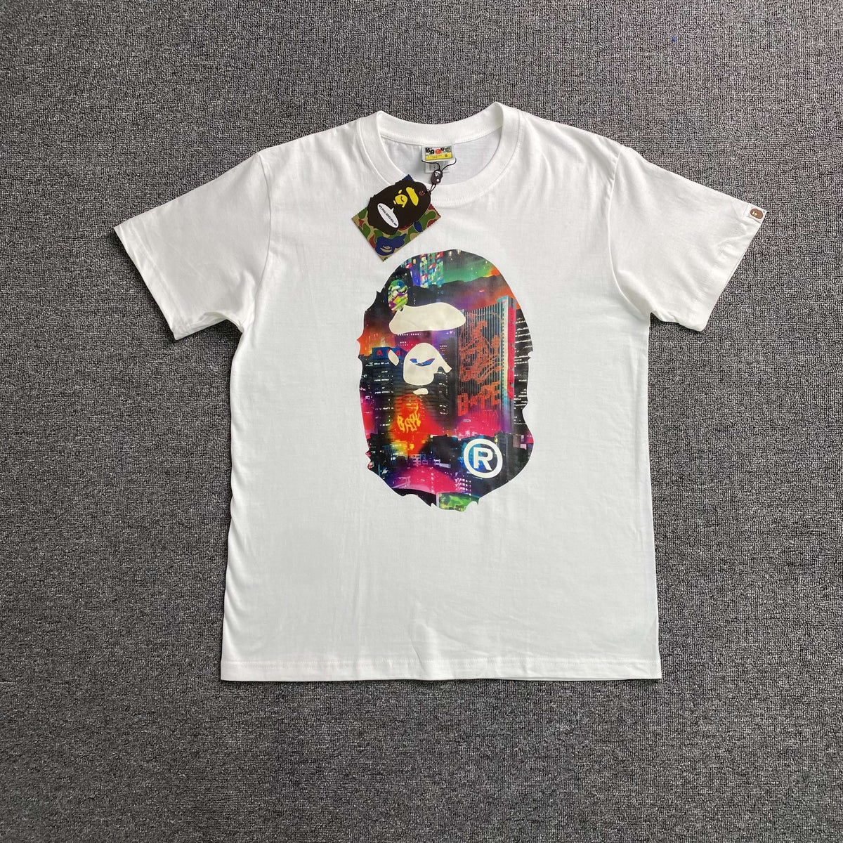 Remera Bape Neon Tokyo Big Ape Head Blanca