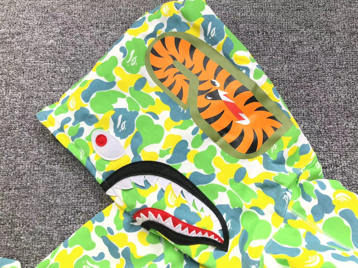 Campera Bape Shark Hk Central Limited Full Zip