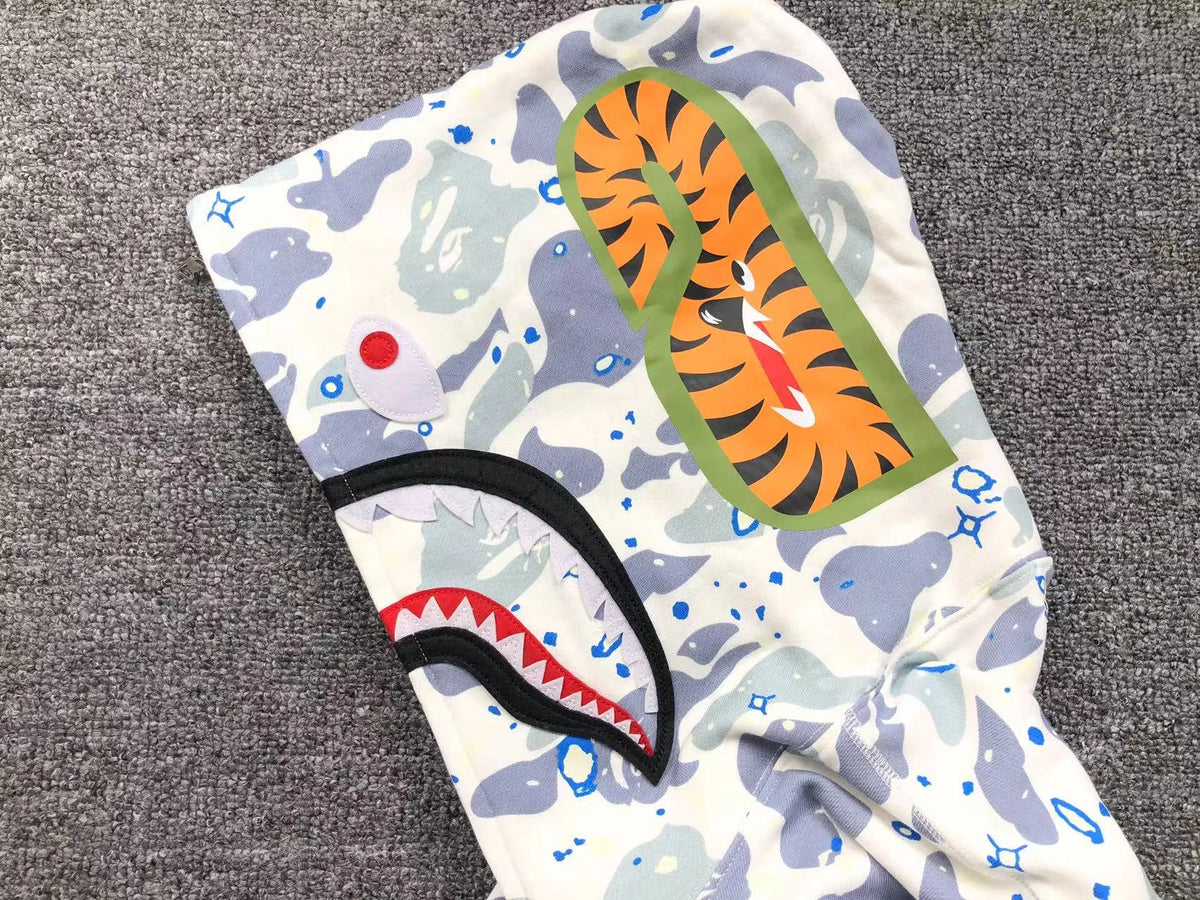 Campera Bape Space Camo Shark Full Zip Blanco
