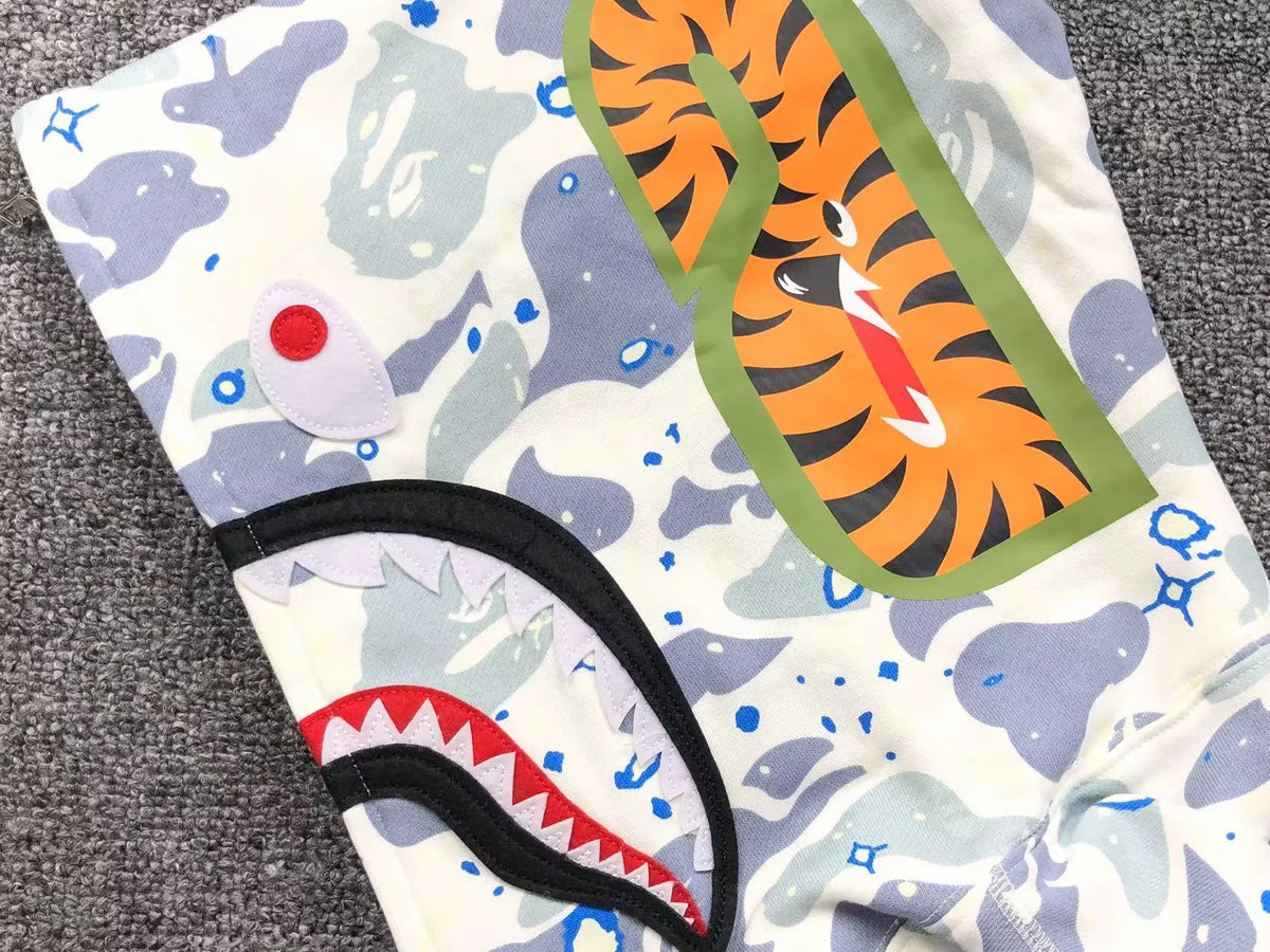 Campera Bape Space Camo Shark Full Zip Blanco