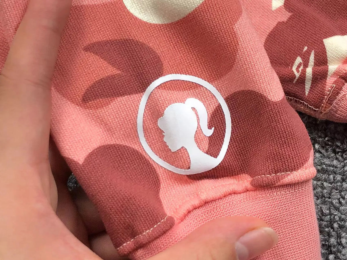Campera Bape X Barbie Dot Camo Shark Full Zip Rosa