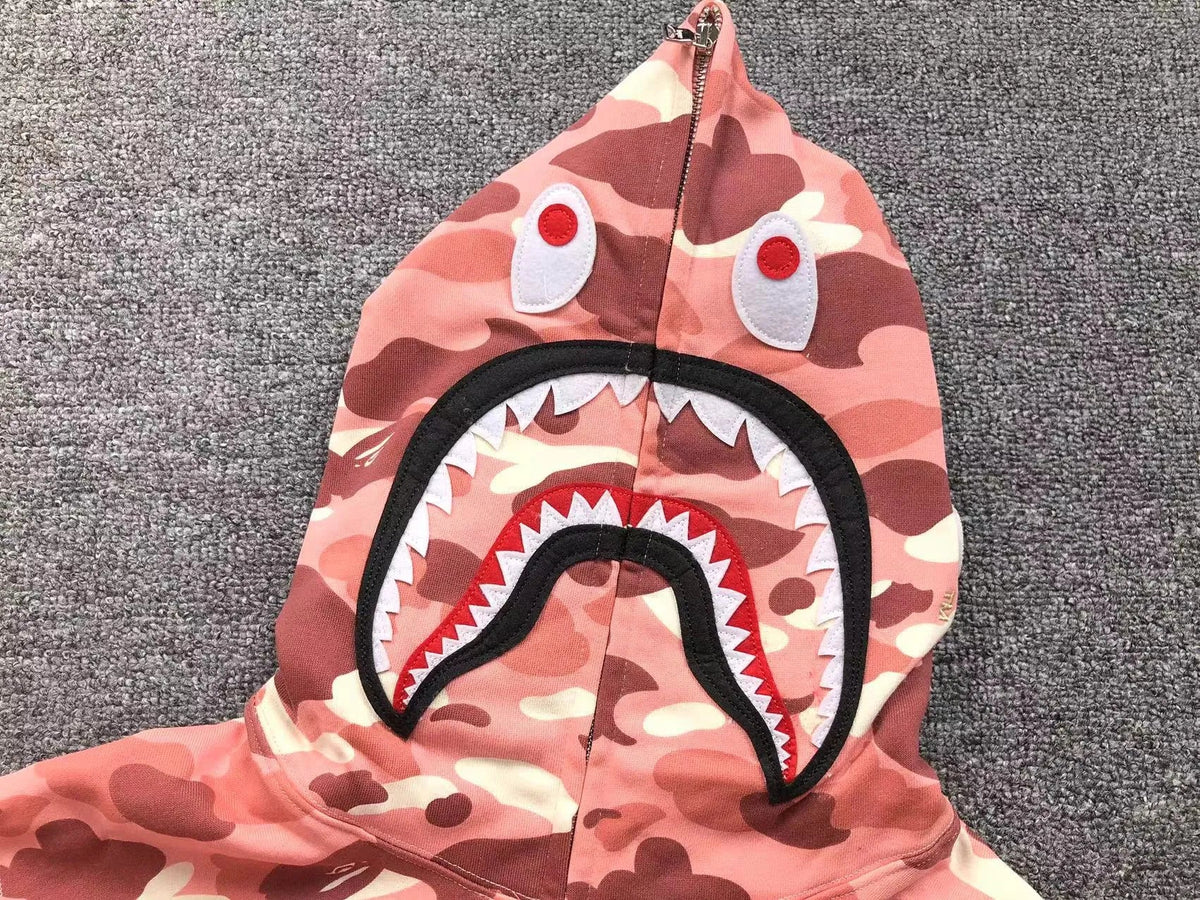 Campera Bape X Barbie Dot Camo Shark Full Zip Rosa