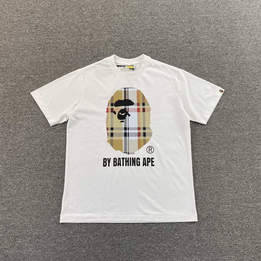 Remera Bape x Burberry Blanca