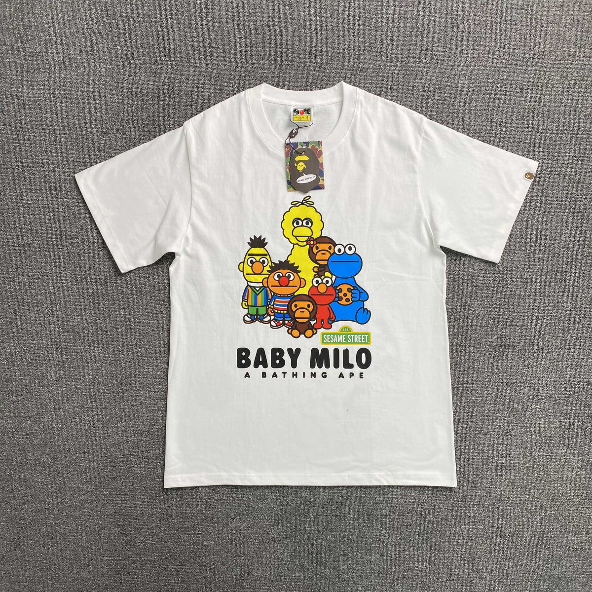 Remera Bape x Sesame Street Blanca