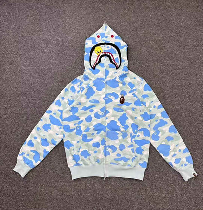 Campera Bape x Stray Kids Felix Shark Celeste