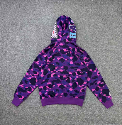 Campera Bape x Stray Kids Han Shark Violeta