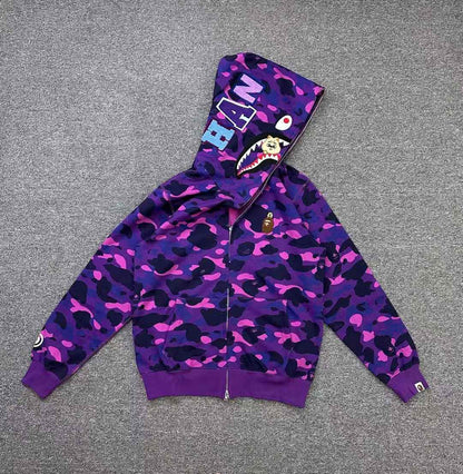 Campera Bape x Stray Kids Han Shark Violeta