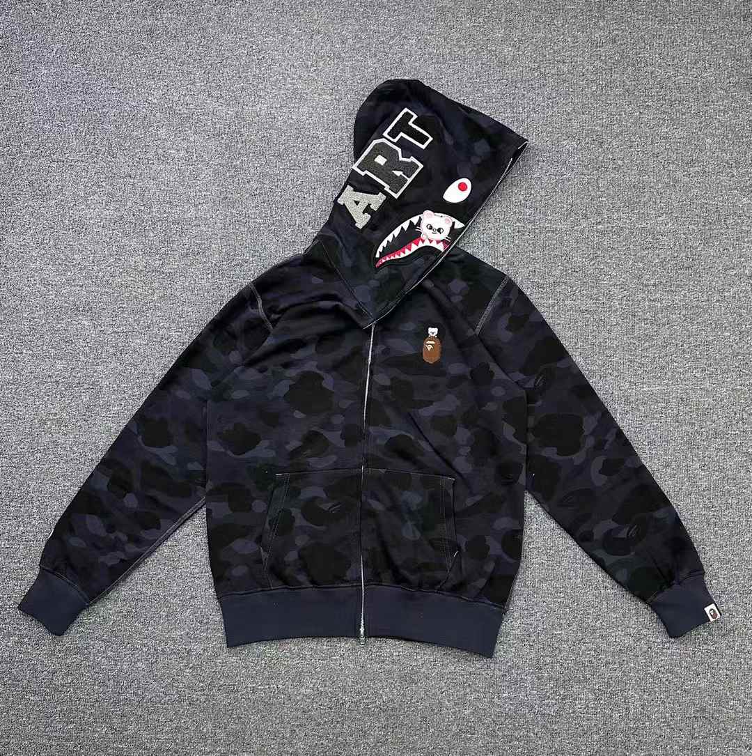 Campera Bape x Stray Kids Hyunjin Shark Negra