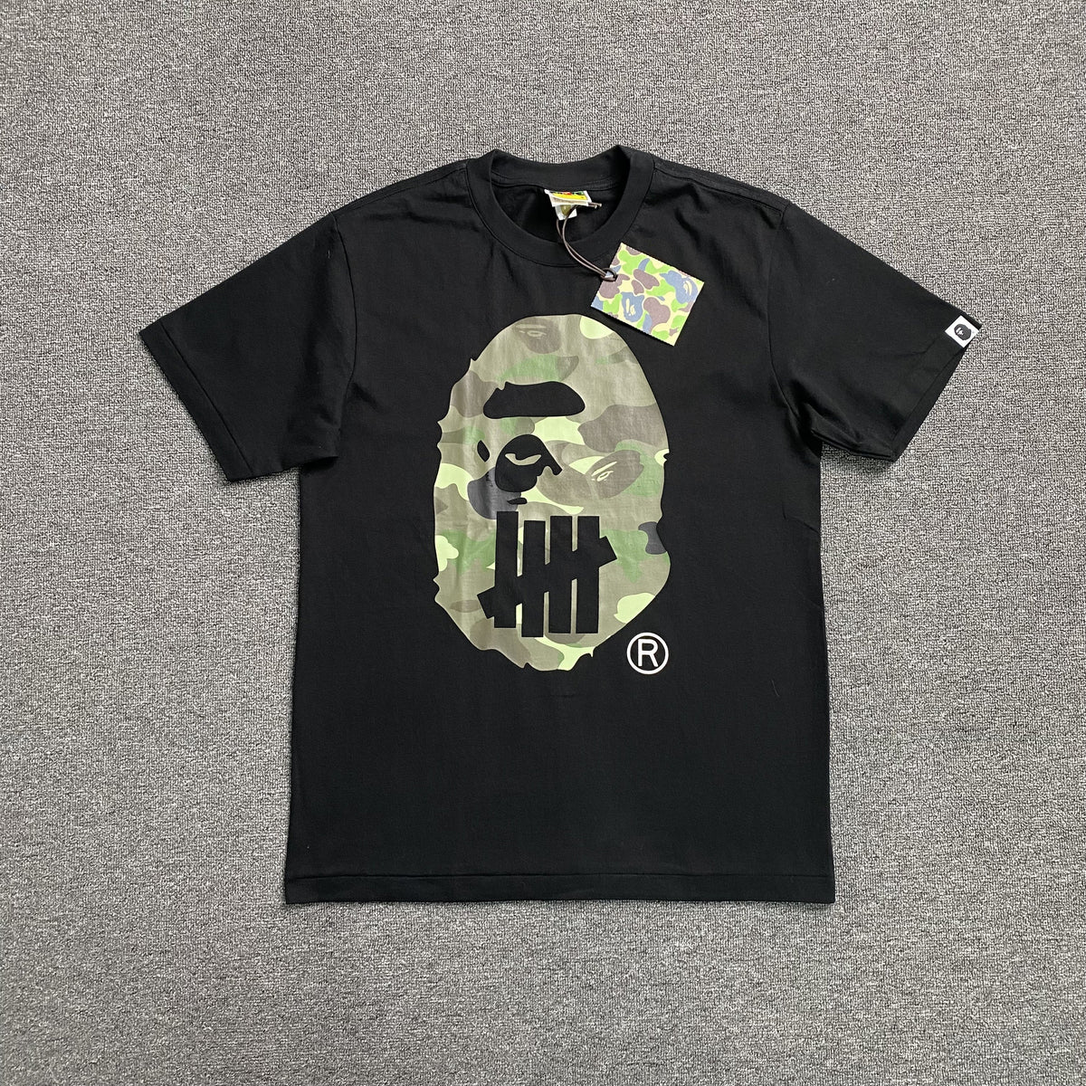 Remera Bape x Undefeated Negra