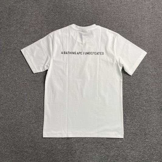 Remera Bape x Undefeated Blanca