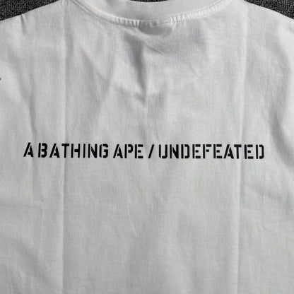 Remera Bape x Undefeated Blanca