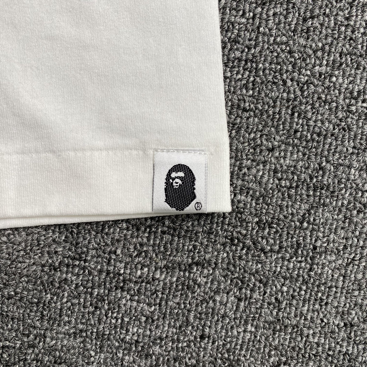 Remera Bape x Undefeated Blanca