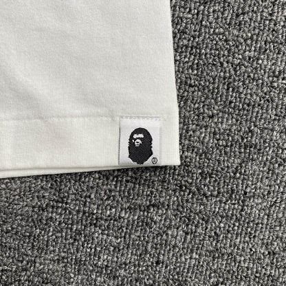 Remera Bape x Undefeated Blanca