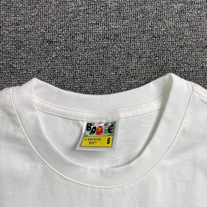Remera Bape x Undefeated Blanca