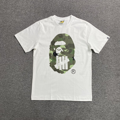 Remera Bape x Undefeated Blanca