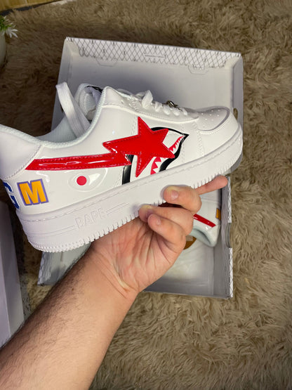 Bapesta Shark blanca y roja