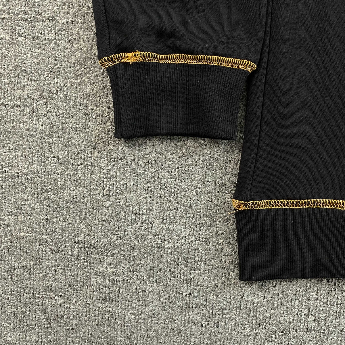 Buzo Corteiz Alcatraz Contrast Hoodie Negro