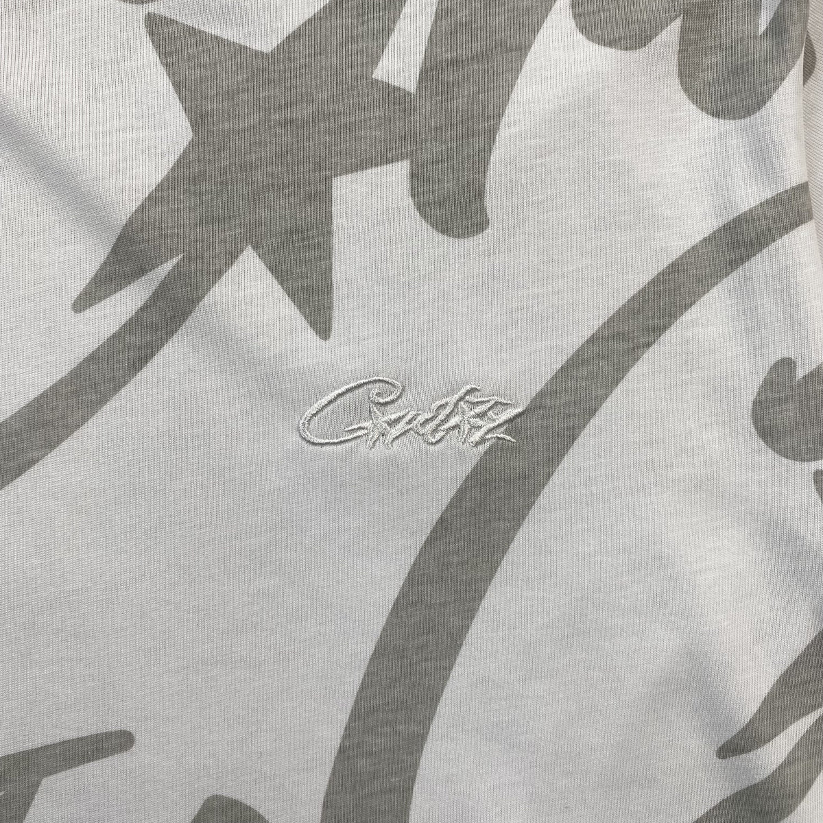 Remera Corteiz Allstarz Allover Blanca
