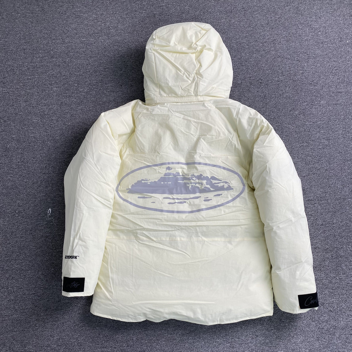 Campera Corteiz Bolo B.I.G Crema