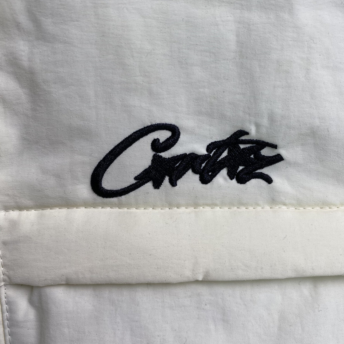 Campera Corteiz Bolo B.I.G Crema
