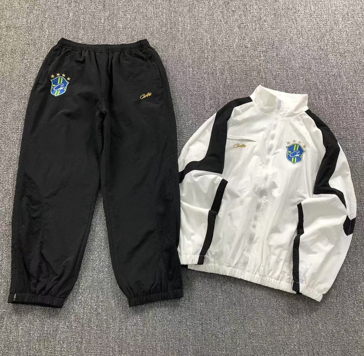Conjunto Corteiz Brasil Olympic Shuku Blanco