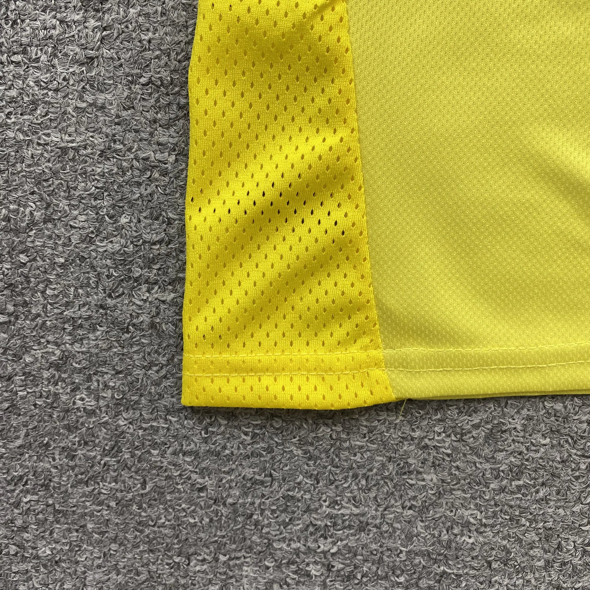 Camiseta Corteiz Club America Brasil Amarilla