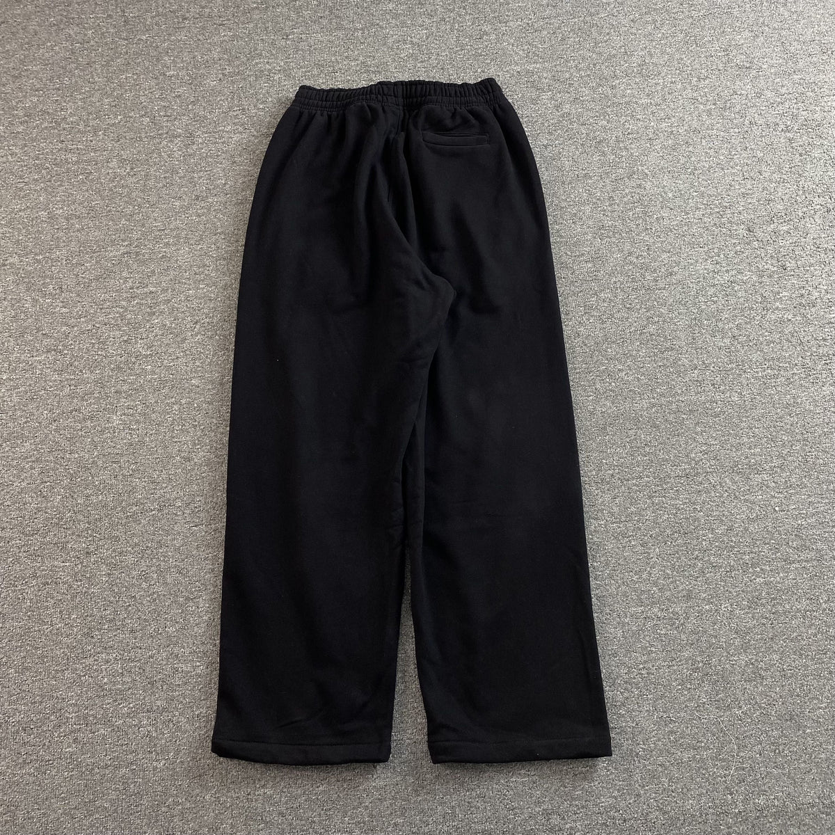 Pantalon Corteiz Colly Arch Open Hem Negro