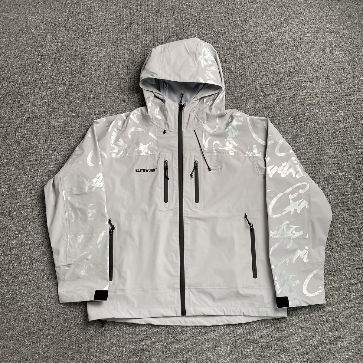 Campera Corteiz Elitework Waterproof Shell Gris