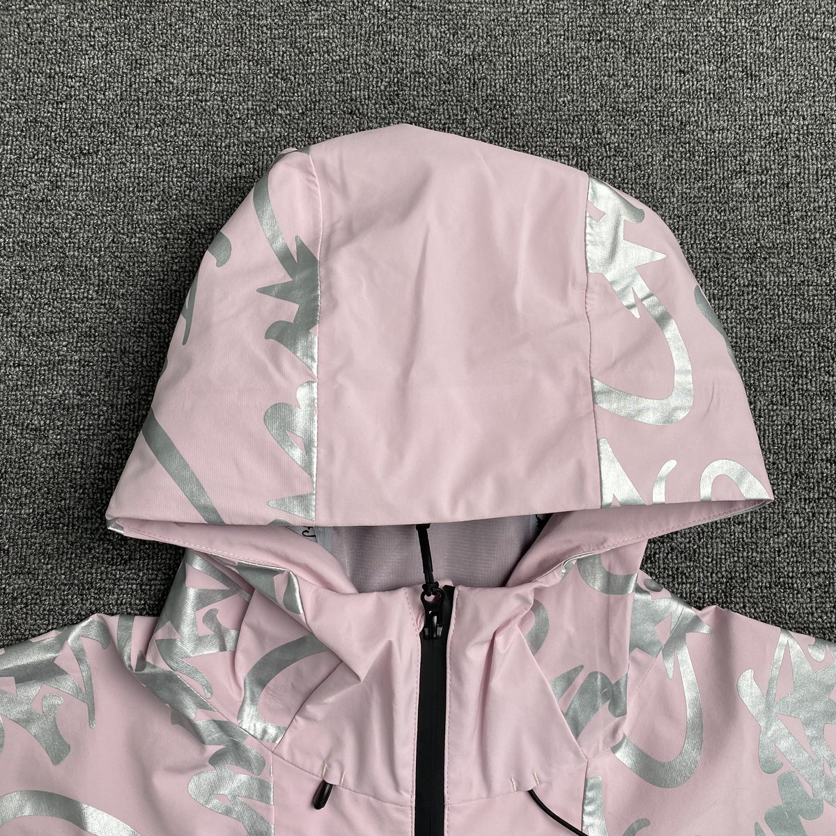 Campera Corteiz Elitework Waterproof Shell Rosa