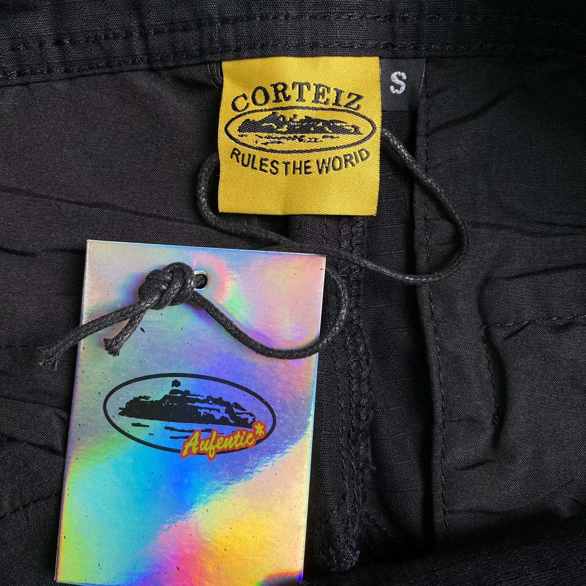 Cargo Corteiz Guerillaz Triple Negro