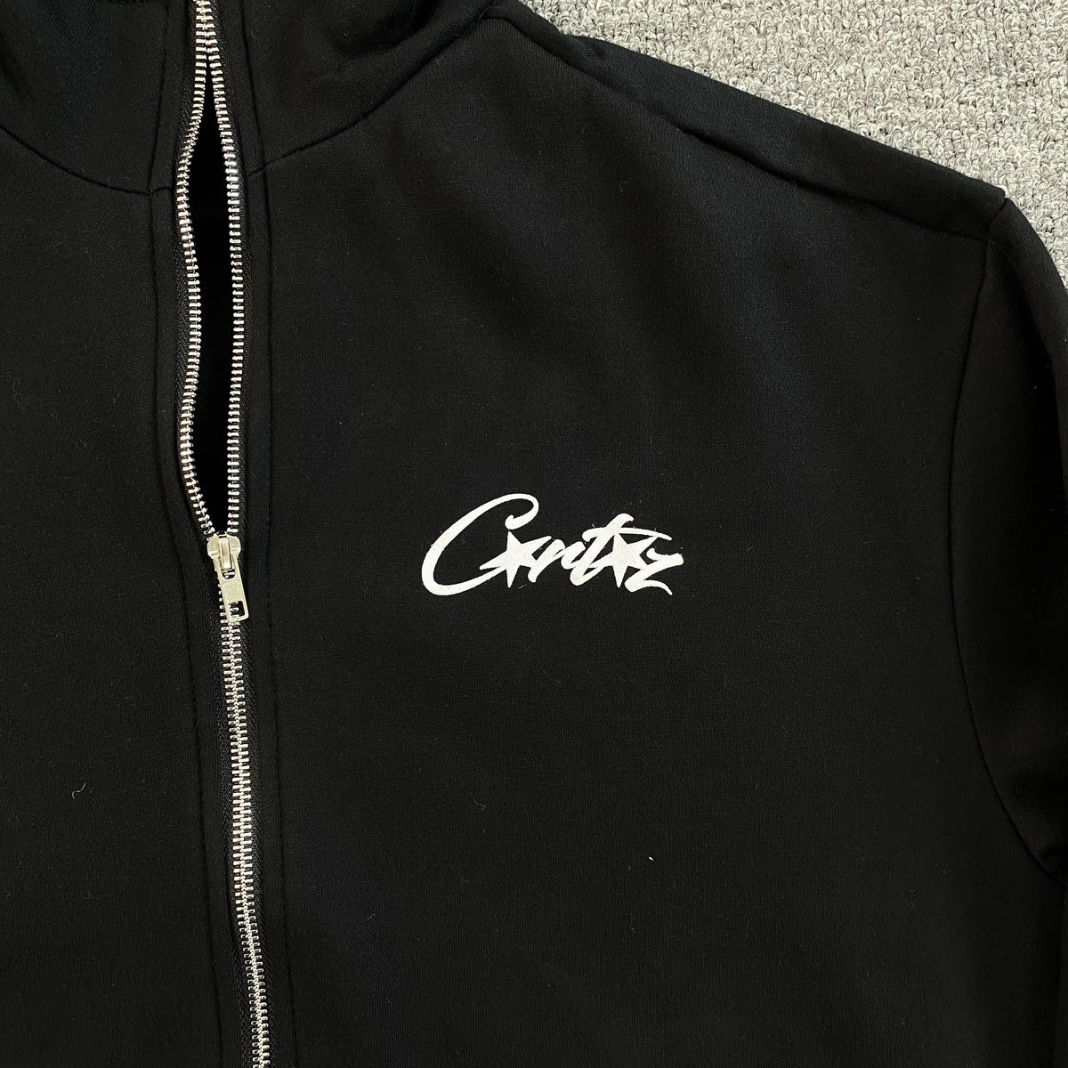 Campera Corteiz Negra