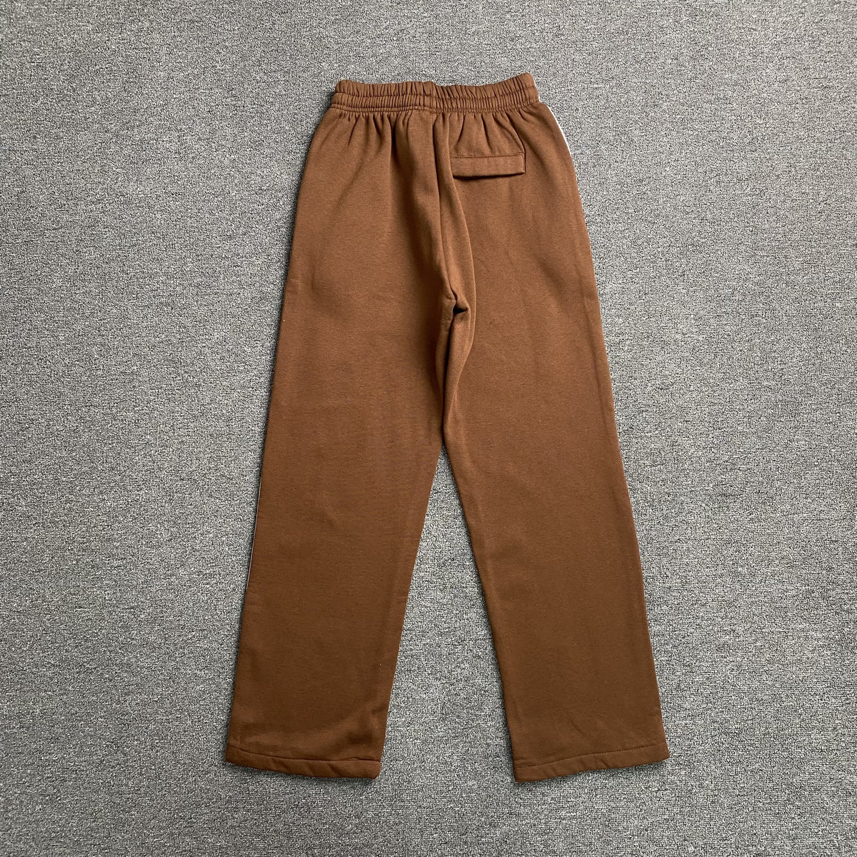 Pantalon Corteiz Marrón