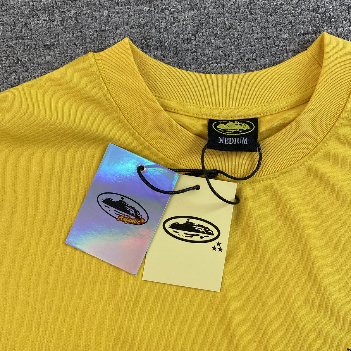 Remera Corteiz Royale Amarilla