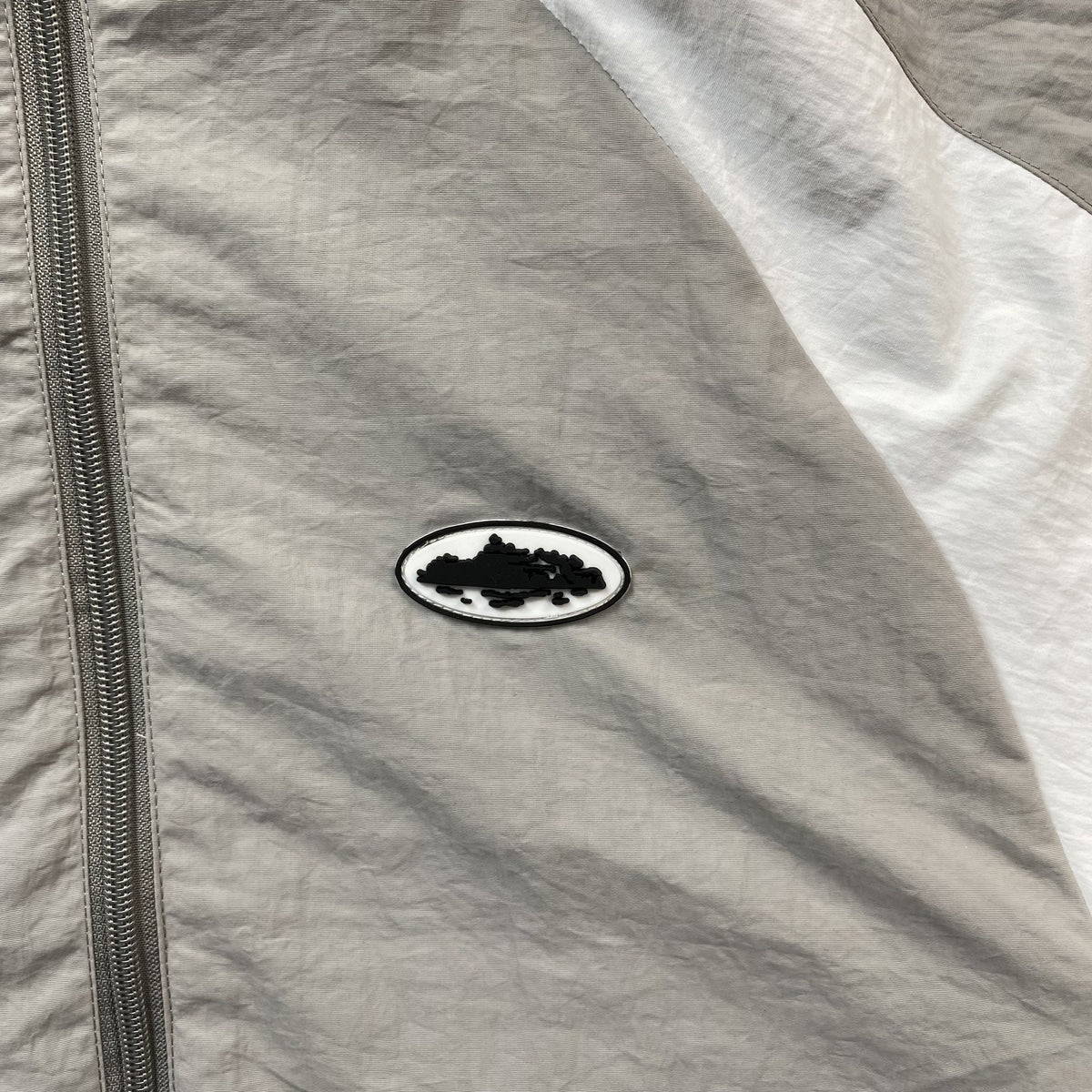 Campera Corteiz Spring Gris